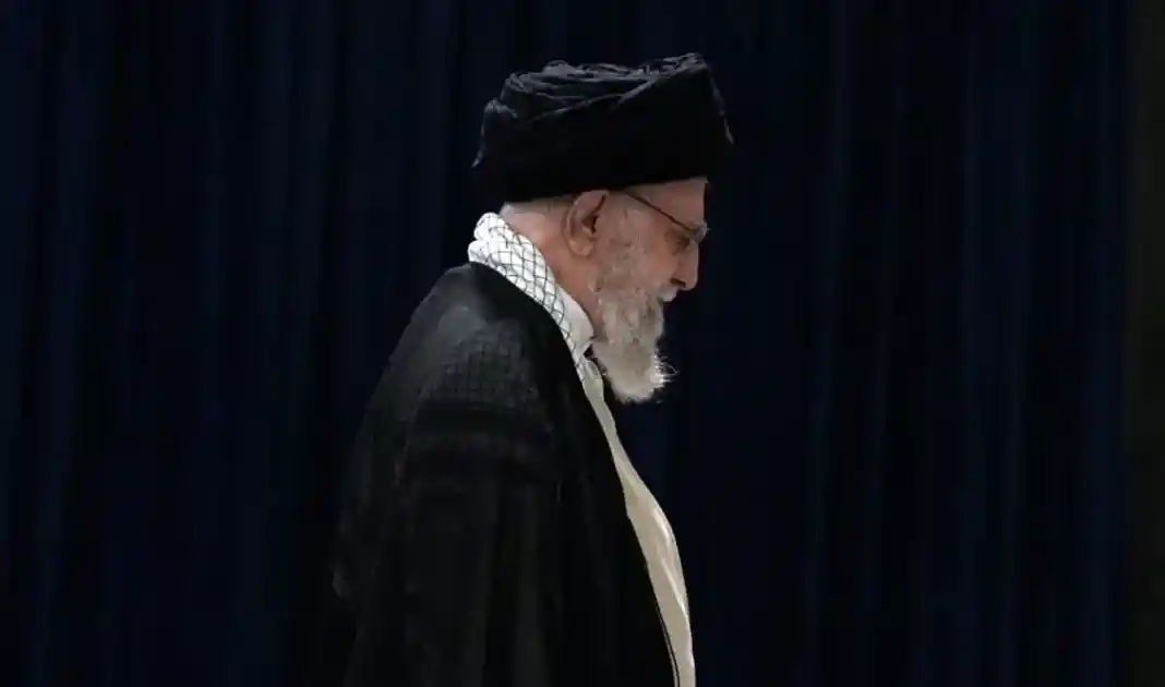 khamenei-kideia-anavoli