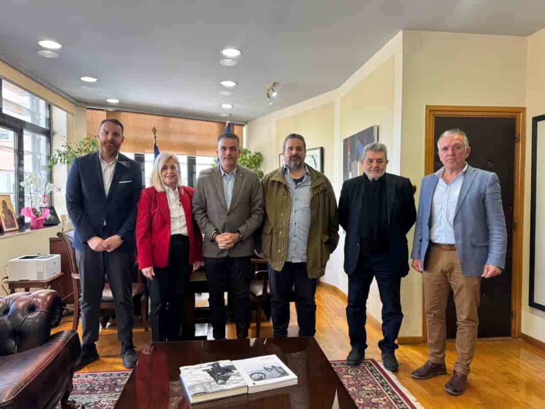 Δήμος Λαρισαίων: Αντικαθιστά παλαιωμένο δίκτυο αγωγών αποχέτευσης σε κεντρικές περιοχές -