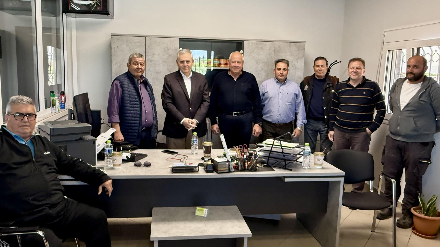 Συνεργασία Μάξιμου Χαρακόπουλου με Συνεταιρισμούς Φαλάνης και Πλατανουλίων