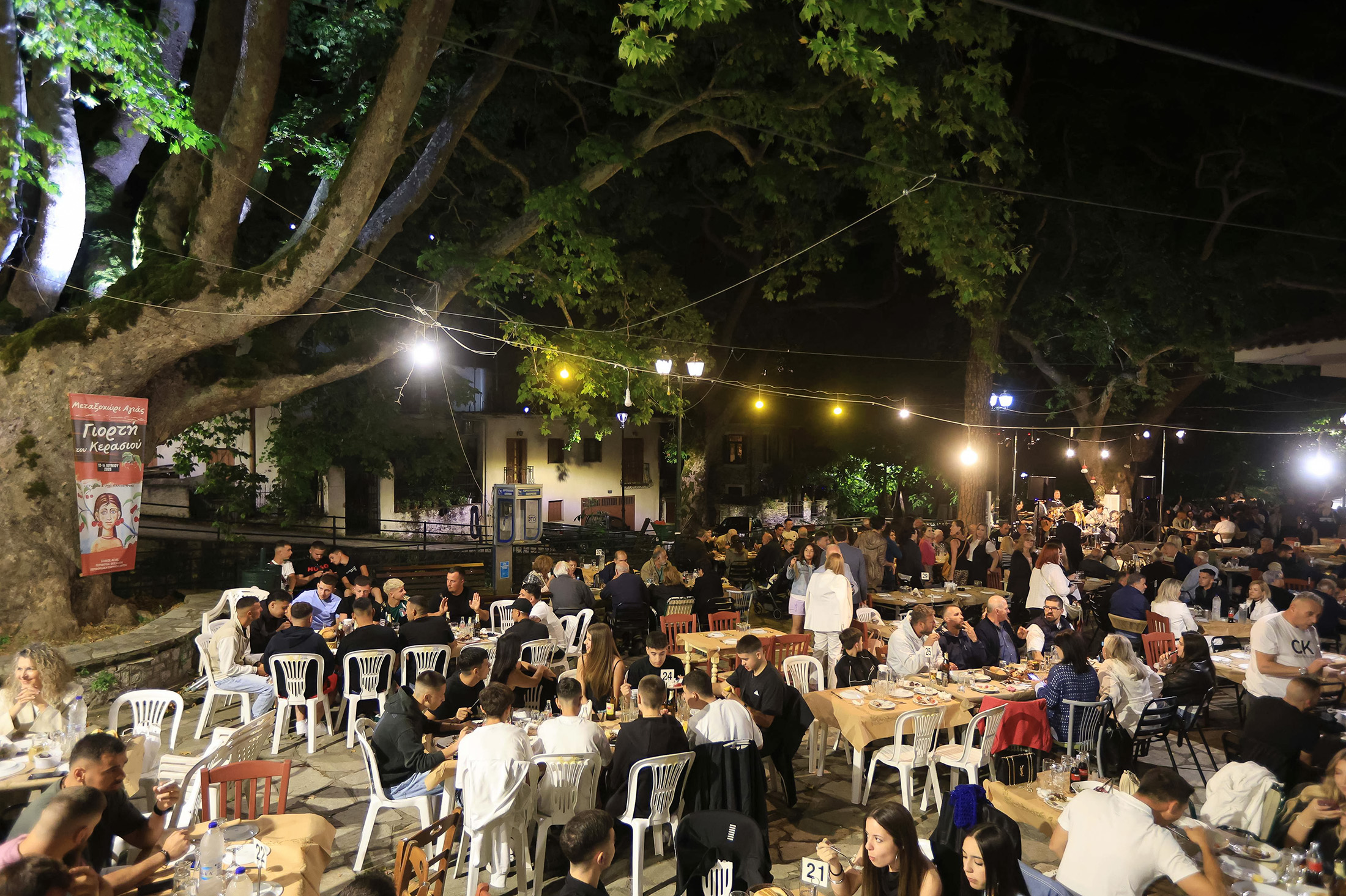 Κουρέτας από τη Γιορτή Κερασιού στο Μεταχοχώρι Αγιάς: «Η προστιθέμενη αξία των προϊόντων είναι ο δρόμος για να αυξηθεί το εισόδημα των παραγωγών»