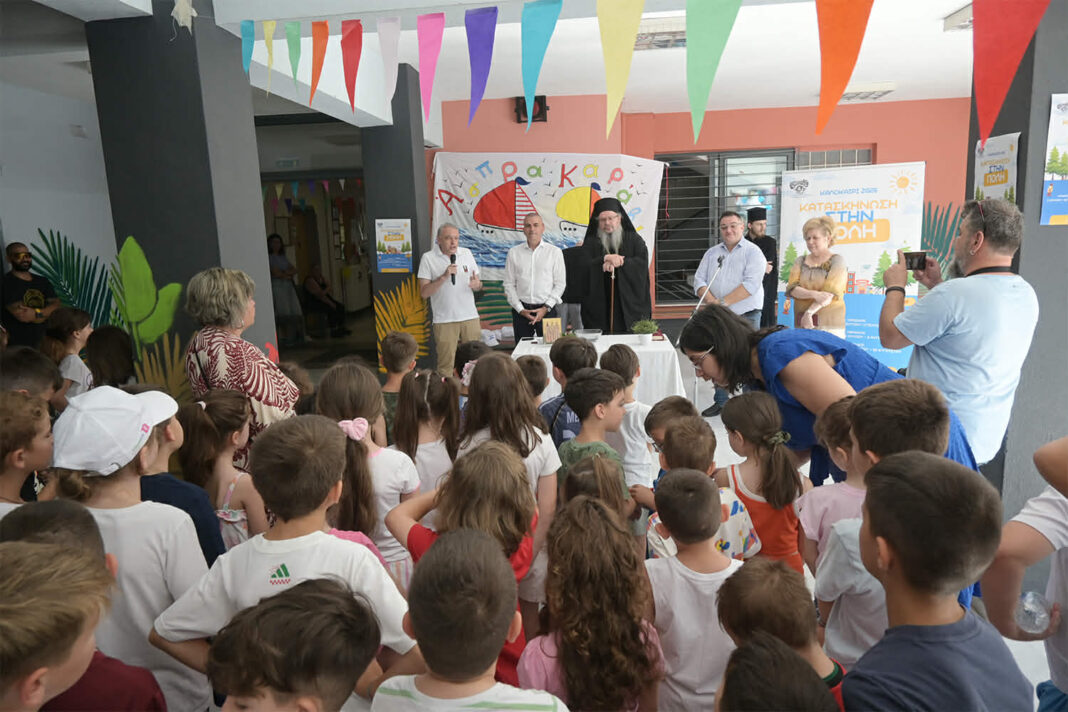 kataskinosi stin poli (8)