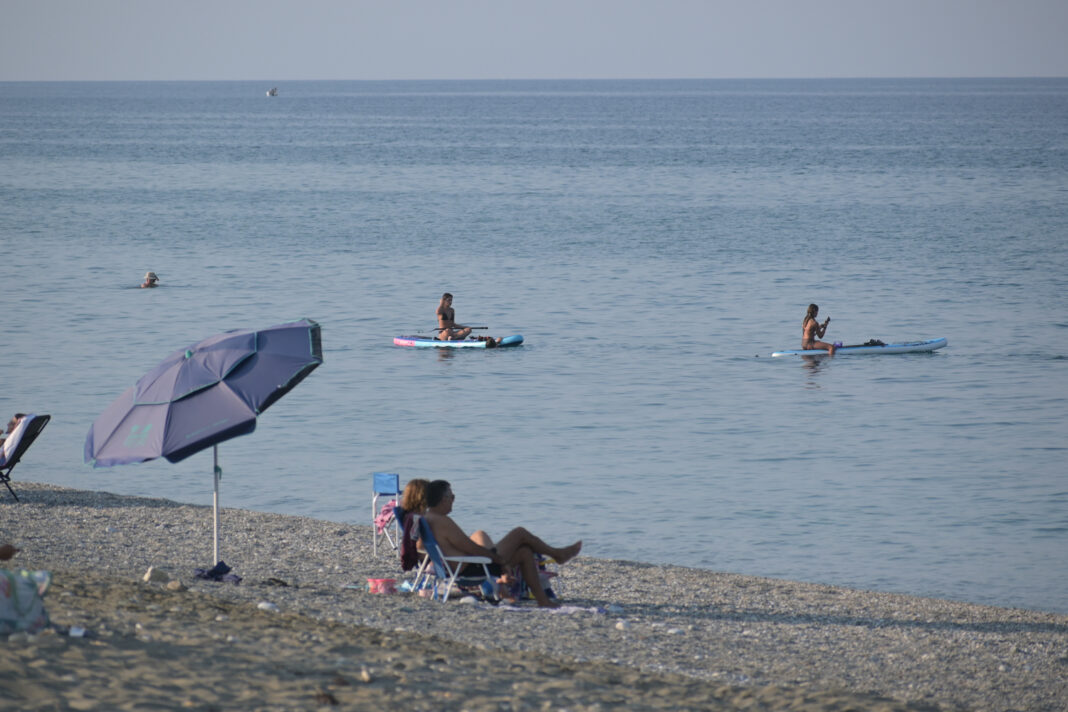 PARALIA AGIOKAMPOU17